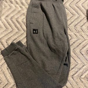 Men’s under armour sweatpants
